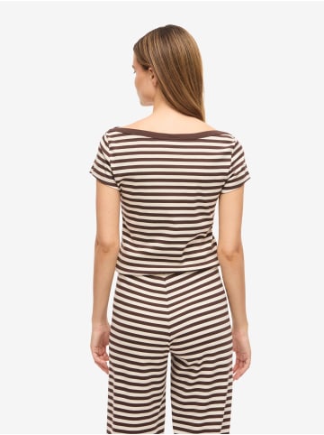 Noisy may T-Shirt in Hot Fudge1