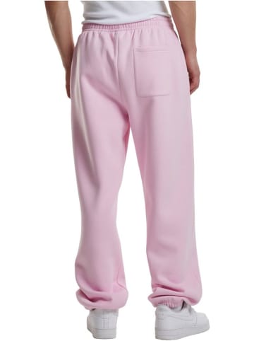 Urban Classics Jogginghose FLUFFY comfort/relaxed in Pink