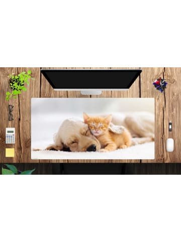 Cover-your-desk.de  Schreibtischunterlage – “Freundschaft zwischen Katze und Hund“ (L)100 x (B)50 