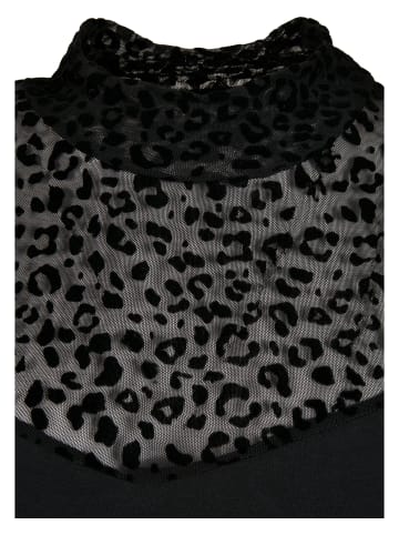 Urban Classics Urban Classics in black