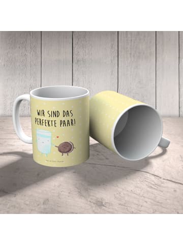 Mr. & Mrs. Panda Becher Milch Keks mit Spruch in Gelb Pastell