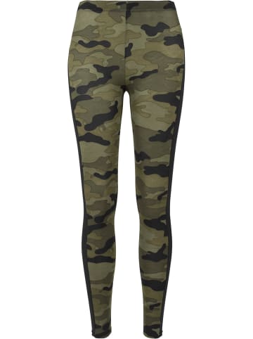 Urban Classics Leggings in woodcamo/blk