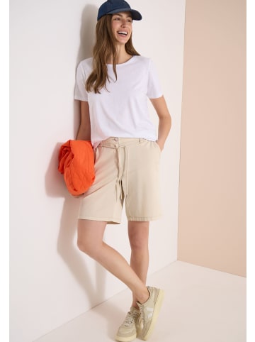 Cecil Neele Shorts in Pearl Beige