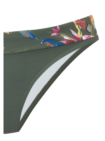 LASCANA Bikini-Hose in oliv bedruckt