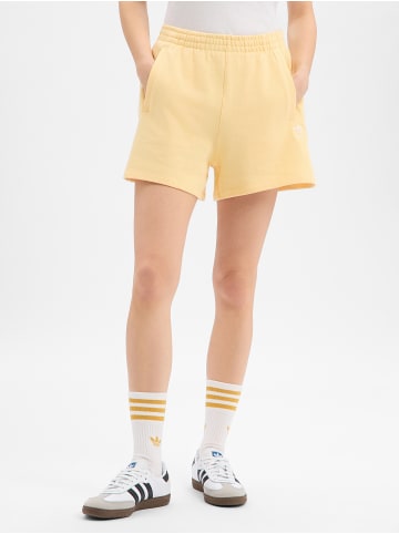 adidas Originals Shorts in mais - 0001