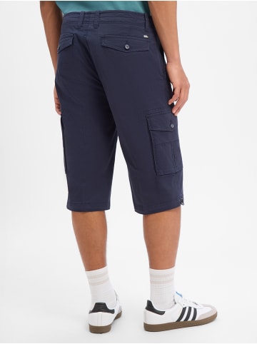 Bugatti Bermudas in marine