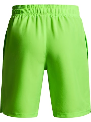 Under Armour Sportshorts "Tech Woven Wordmark Shorts" in Grün