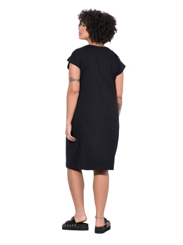 Angel of Style Kleid in schwarz