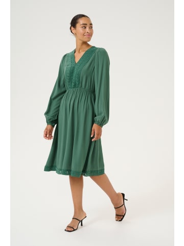 Kaffe Kleid KAfreia Regular fit in Garden Topiary CC.