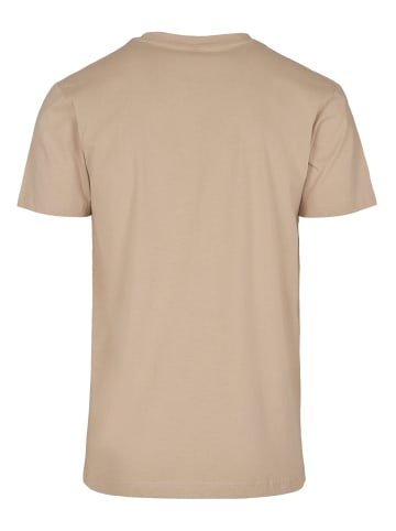 Mister Tee Mister Tee in sand