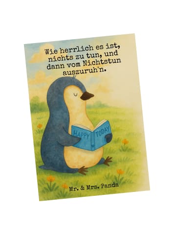 Mr. & Mrs. Panda Postkarte Pinguin Buch Design mit Spruch in Weiß