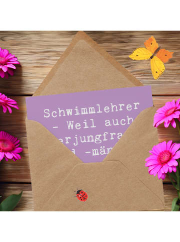 Mr. & Mrs. Panda Einladungskarte Spruch Schwimmlehrer Anfang mit... in Lavendeltraum