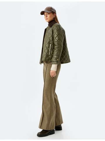 KOTON Hose in Khaki Karomuster
