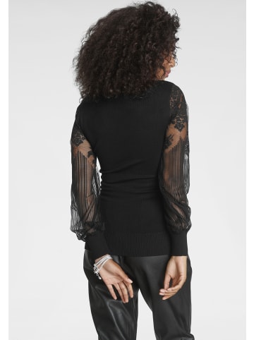 Melrose V-Ausschnitt-Pullover in schwarz