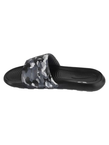 Nike Nike Victori One Slide in Schwarz