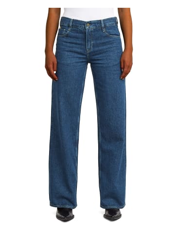 G-Star Raw Judee Loose Low Waist Jeans worn in blue pool