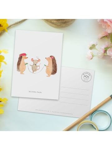 Mr. & Mrs. Panda Postkarte Igel Seilhüpfen ohne Spruch in Weiß