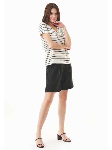 Organication Shorts "WOR15007" in Schwarz