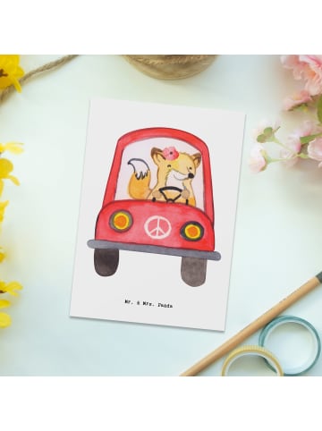 Mr. & Mrs. Panda Postkarte Fahrlehrerin Herz ohne Spruch in Weiß