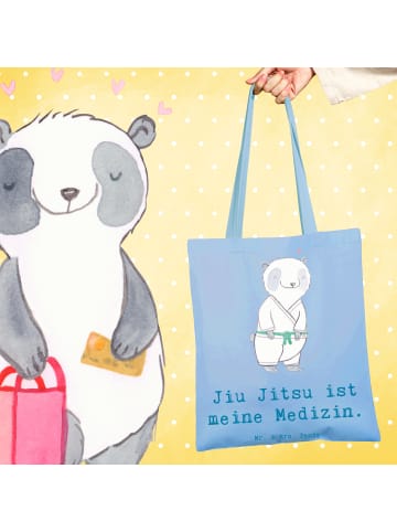 Mr. & Mrs. Panda Tasche Panda Jiu Jitsu mit Spruch in Sky Blue
