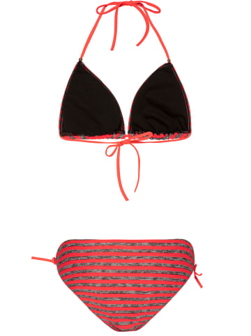 Protest " MYSTICAL 20 in California