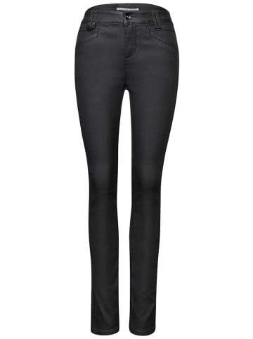 Street One Slim Fit Coated Hose in Schwarz