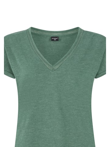 Protest " PRTMondaysi in Veggie Green