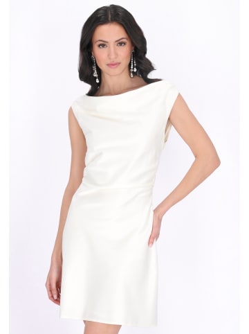 faina Women Dress in offwhite