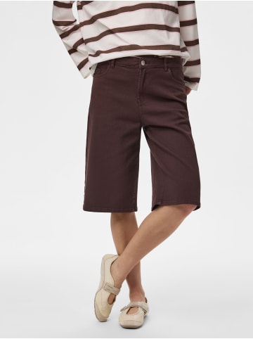 Pieces Shorts in Hot Fudge1
