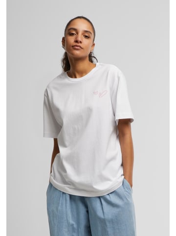 Mister Tee Mister Tee in white