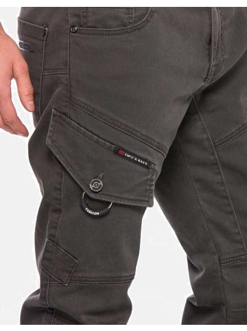 Cipo & Baxx Jeans in KHAKI