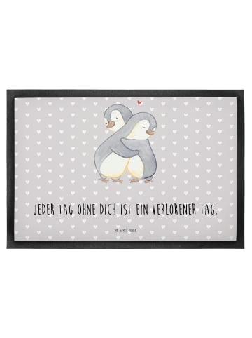Mr. & Mrs. Panda Bodenvorleger Pinguine Kuscheln mit Spruch in Grau Pastell