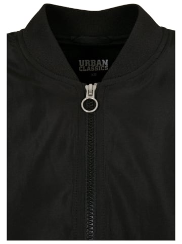 Urban Classics Urban Classics in black