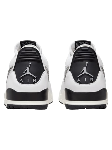Jordan Jordan Turnschuhe in white/wolf grey/black/sail