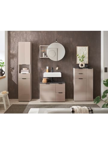 home24 Spiegelschrank Niselia mit LED Leuchte in Kaschmir