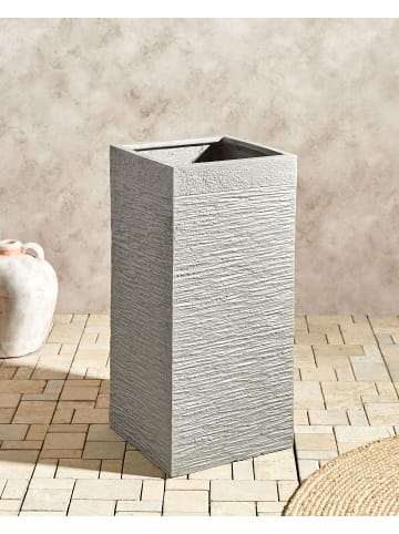 Beliani Outdoor Blumentopf DION in Grau - (W) 33 x (H) 70 x (L) 33 cm