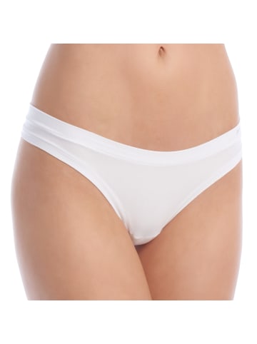 Janira Pantys in White