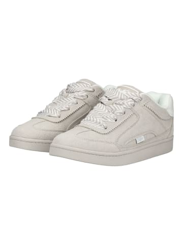 Buffalo Sneaker in Cream