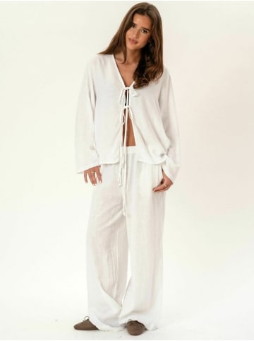 ITS MAY Top Bow in White