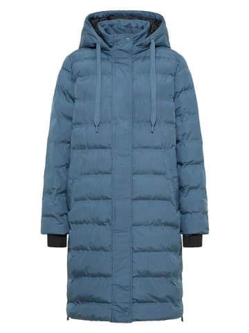 Cecil Mantel in moonstone blue