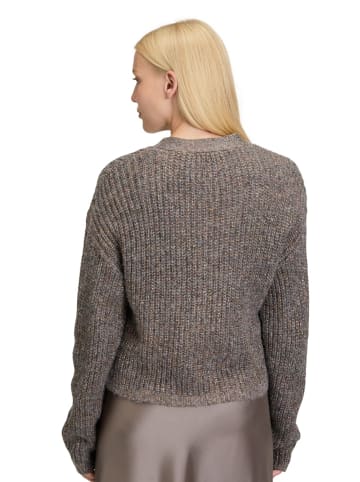 CARTOON Cardigan in Braun