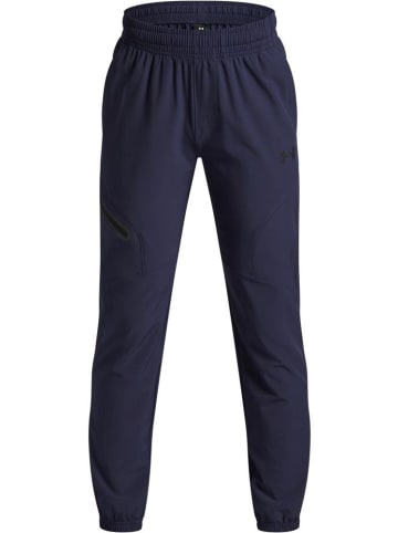 Under Armour Sweat Pant "B Unstoppable Woven Jogger" in Blau