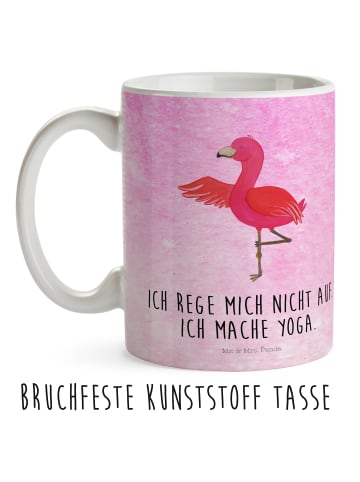 Mr. & Mrs. Panda Kindertasse Flamingo Yoga mit Spruch in Aquarell Pink