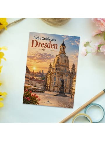 Mr. & Mrs. Panda Postkarte Frauenkirche golden hour Design mit S... in Weiß