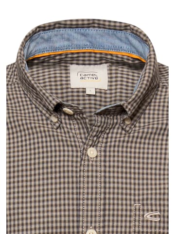 Camel Active Langarmhemd mit Brusttasche in Olivgrün