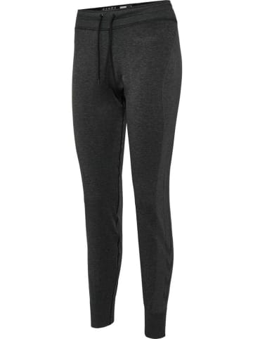 Hummel Sweat Pant in Schwarz