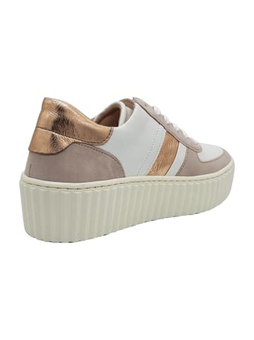 Gabor Plateau Schnürschuhe in Beige