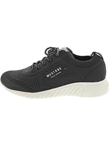 Mustang Sneaker low Schwarz