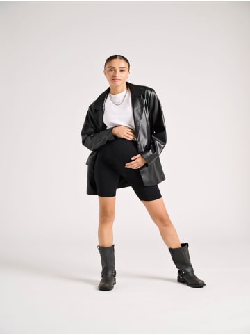 ONLY Körperbetonte Shorts in Black