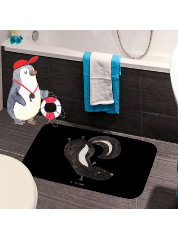 Mr. & Mrs. Panda Badematte Stinktier Handstand ohne Spruch in Schwarz